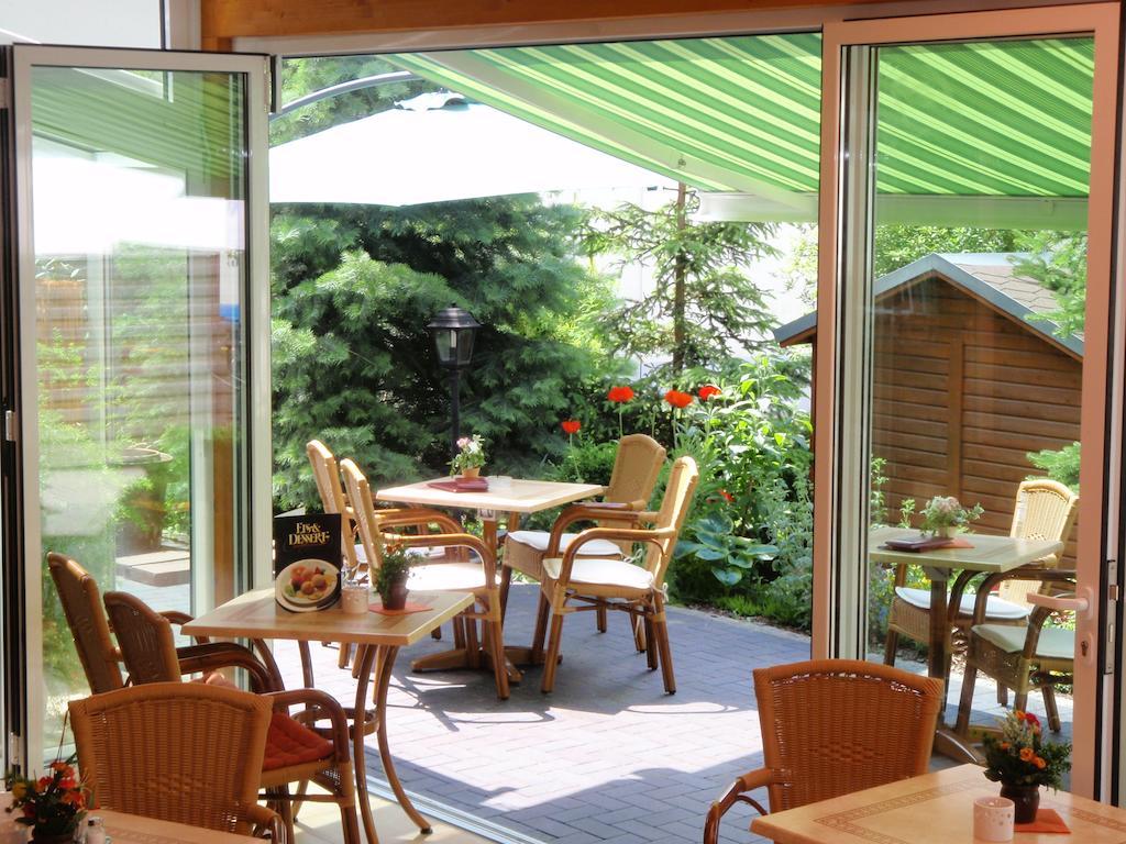 Hotel Arcus Elsterwerda エクステリア 写真